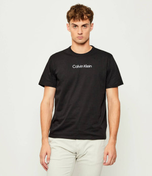 Calvin Klein T-shirt | Classic fit