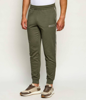 EA7 Spodnie dresowe | Slim Fit