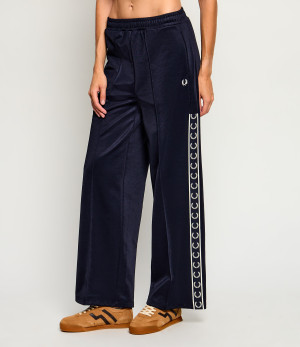 Fred Perry Spodnie dresowe | Relaxed fit