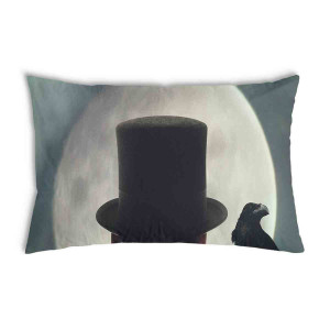 Oreiller Homme avec un corbeau