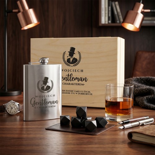 Piersiówka, szklanka i kamienie do whisky w skrzynce dla niego - Z charakterem