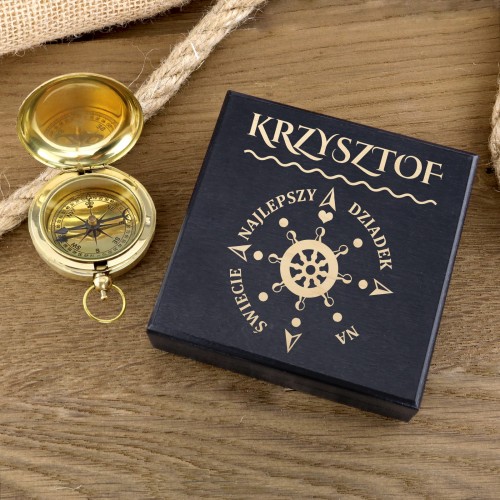Kompas z grawerem w szkatułce dla dziadka - Kierunek