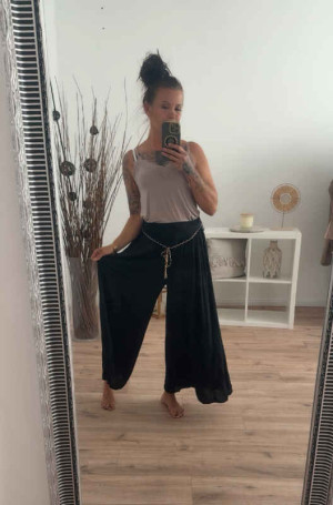 Hose aus Viskose mit weitem Bein schwarz
