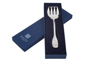 Posrebrzany widelec uniwersalny