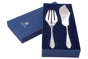 Zestaw srebrnych sztućców serwingowych do ryb, oksydowany - 2 szt.