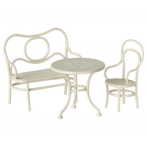 Maileg - Metalowy Stolik Kawowy Z Ławką I Krzesłem Dla Myszek Café Set Small, Off White