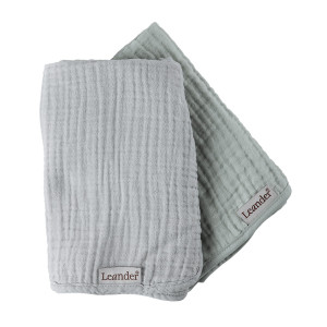 Leander - Podkład Muślinowy Na Przewijak Matty™, 2-Pak, Grey/Sage Green