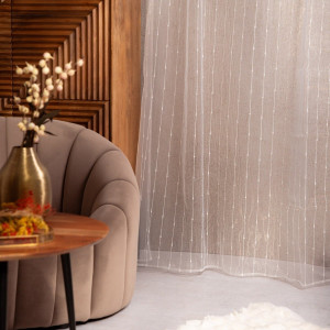 BIAŁA ŻAKARDOWA NA KOŁACH B2 ESSENTIALS JACQUARD, RINGS Firanka B2 ESSENTIALS BIAŁA ŻAKARDOWA NA KOŁACH