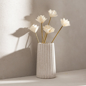 Wazon NOVO ceramiczny ryflowany ecru 11,5x19,5 cm