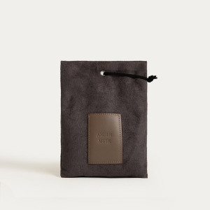 Saszetka zapachowa URBAN LEATHER Amber Musk 1 szt.