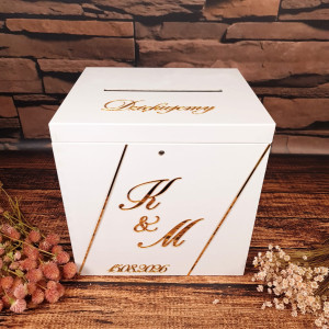 Duże pudełko na koperty glamour białe + złote inicjały + data | pudełko na koperty ślubne personalizowane