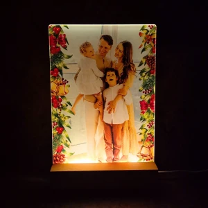 Świąteczna lampka LED z własnym zdjęciem – personalizowana foto-dekoracja na Święta