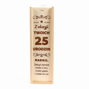 Skrzynka na wino prezent na urodziny z życzeniami