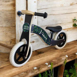 Loopfiets met naam bladeren | houten loopfiets blck | loopfiets 2 jaar