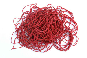 Gumki recepturki 50x1,5 mm czerwone 1 KG