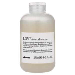 Szampon do włosów kręconych podkreślający skręt loków Davines Love Curl 250ml