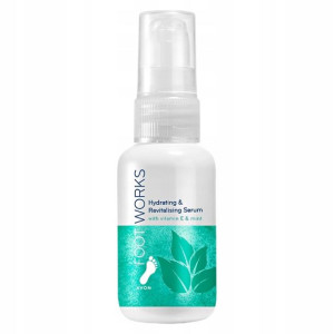 AVON nawilżające serum do stóp z olejkiem miętowym
