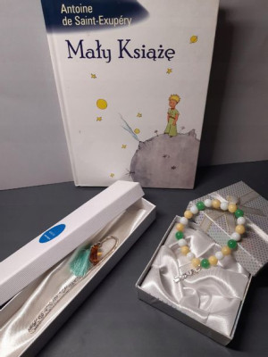 Zestaw Książka + ozdobna zakładka + bransoletka