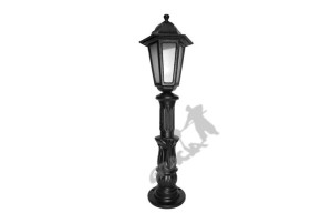 Lampa A09 Z Kloszem Aluminiowym Żeliwna Żeliwo Stojąca