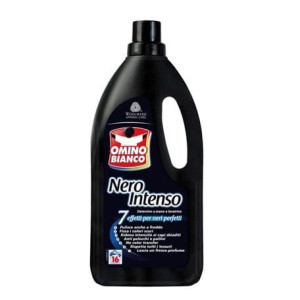 Omino Bianco NERO Intenso plyn do czarnych 1l