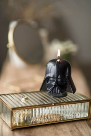 VADER świeca. Różne kolory. Sontelia