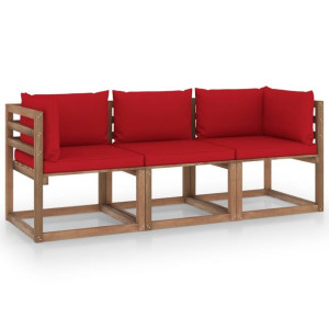 Ogrodowa sofa 3-os. z palet, z czerwonymi poduszkami, sosna