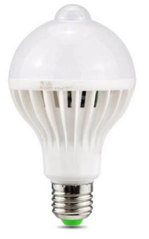 Żarówka Led Z Czujnikiem Ruchu I Zmierzchu 5w E27