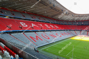 Fototapeta piłka nożna Bayern Monachium II - 2 x 1,5 m - lateksowa