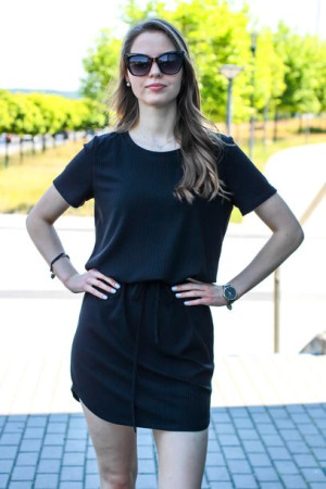 Sukienka czarna dzianinowa z rękawkiem w kolekcji basic na lato LONA