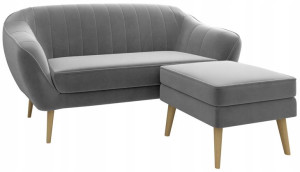 Szara sofa 3-osobowa, w skandynawskim stylu z dodatkową pufą