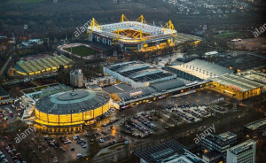 Fototapeta piłka nożna Borussia Dortmund - 3 x 2 m - winylowa