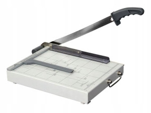 GILOTYNA PAPER CUTTER A4 automatyczny docisk