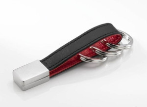 TROIKA Brelok do kluczy TWISTER RED PEPPER