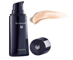 Dr. Hauschka Foundation podkład nawilżający 01 Macadamia 30ml