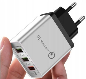 Szybka ładowarka sieciowa 3xUSB