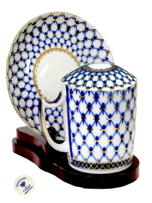 Kubek porcelanowy na spodku z pokrywką Imperial Porcelain Łomonosow