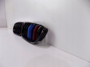 BMW 5 F10 Grill / Nerka Połysk M-Power - 0202