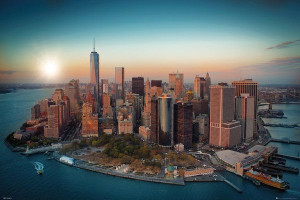 Nowy Jork Wieża Wolności Manhattan - plakat 91,5x61 cm
