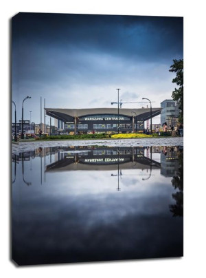 Centralna w kałuży - obraz na płótnie 70x100 cm