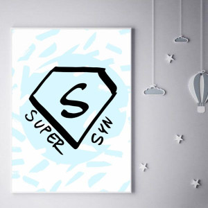 Super syn na błękitnym tle - plakat 70x100 cm