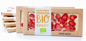 Czekolada biała z truskawkami BIO 53 g Cukiernia Staropolska
