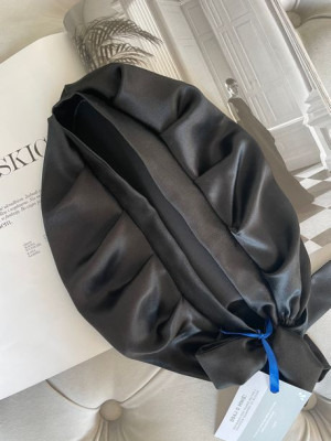 Jedwabny czepek do spania na włosy czarny gumka gratis