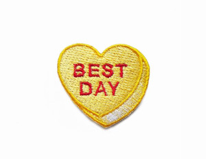 Haftowana Naszywka BEST DAY Candy Heart