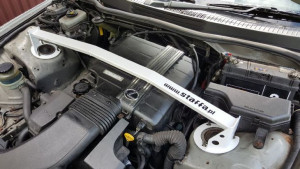 STAFFA Rozpórka Kielichów Lexus Is200 Przednia !