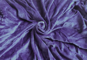 Prześcieradło z mikro pluszu 180 x 200 cm - ciemne. niebiesk