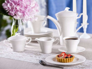 Zestaw kawowy dla 12 osób porcelana ecru Karolina Lorel, dekoracja "Roma"