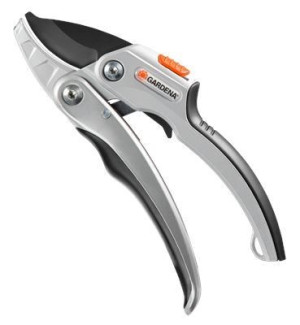 Sekator ogrodowy SmartCut Gardena 8798-20