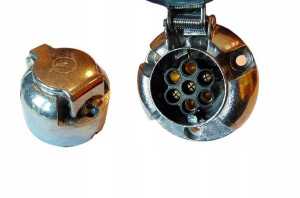 Gniazdo 12V - 7 PIN