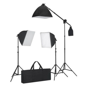 Zestaw oświetleniowy, 3 lampy ze statywem i softboxem.