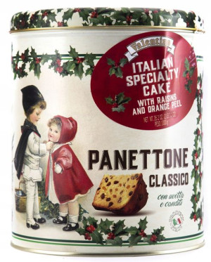 Panettone włoskie tradycyjne ciasto z rodzynkami